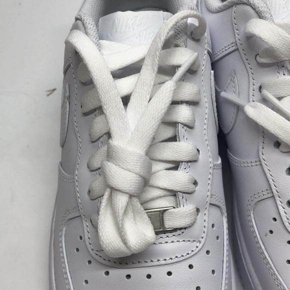 Women’s Air Force 1 ‘07 White DD8959-100 USED Without Box Dirty Laces Size 8 - Picture 7 of 14